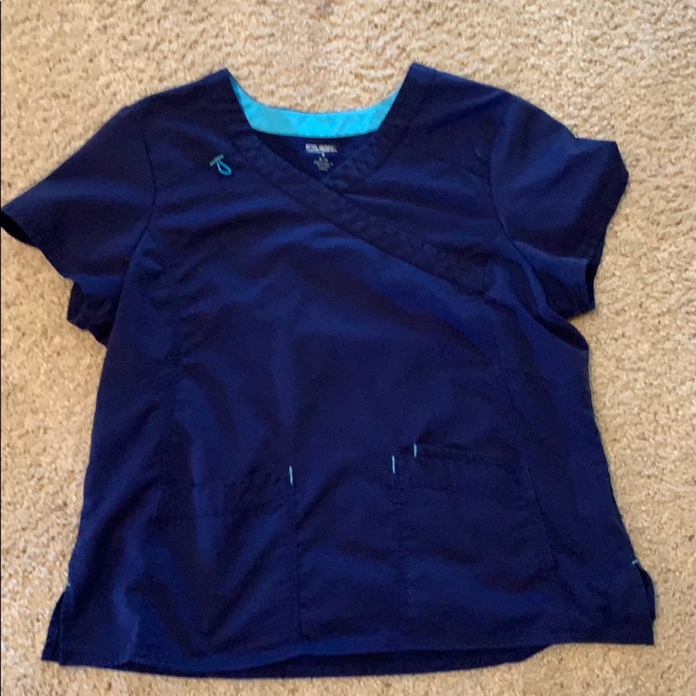 Scrub top